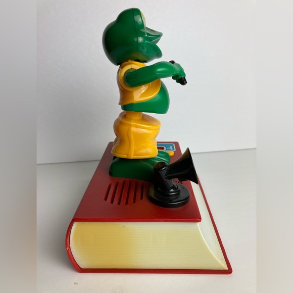 Vintage 1980’s Dancing Frog Battery Operated Toy See Video - Picture 4 of 10